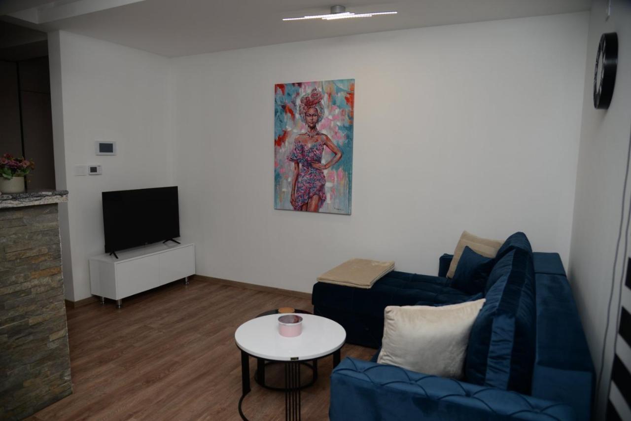 Lilien Apartment Airport Ledine Exteriér fotografie